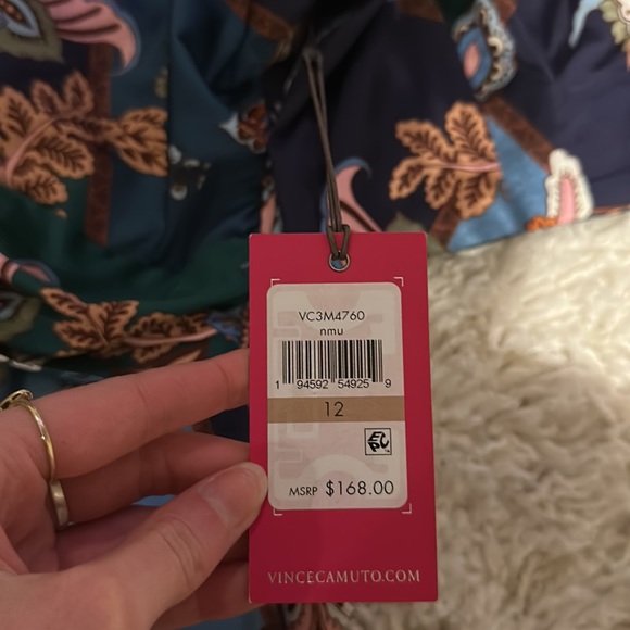 Vince Camuto Floral-Print Twist-Front Midi Dress - Picture 7 of 10